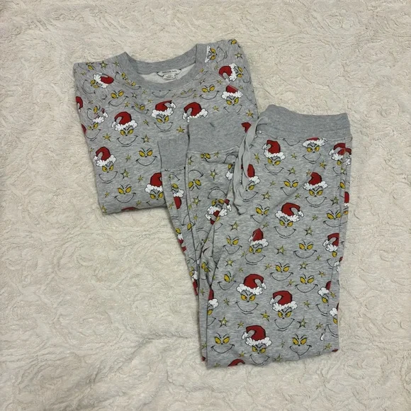 American Eagle fleece grinch pajama set - Picture 1 of 5